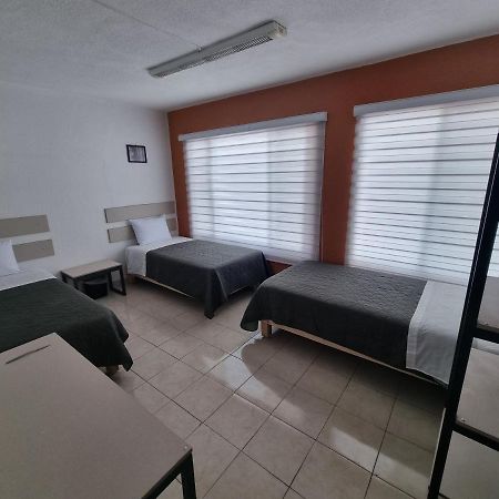 ホテル Residencia Ximatario ケレタロ エクステリア 写真