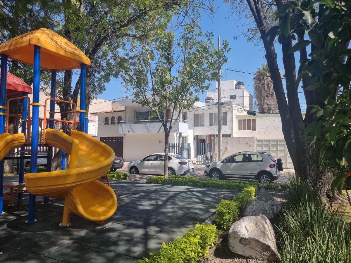 ホテル Residencia Ximatario ケレタロ エクステリア 写真