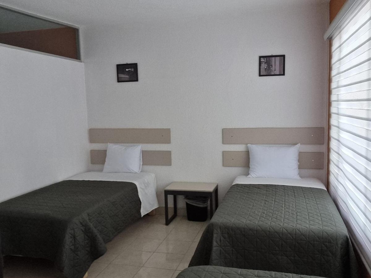 ホテル Residencia Ximatario ケレタロ エクステリア 写真