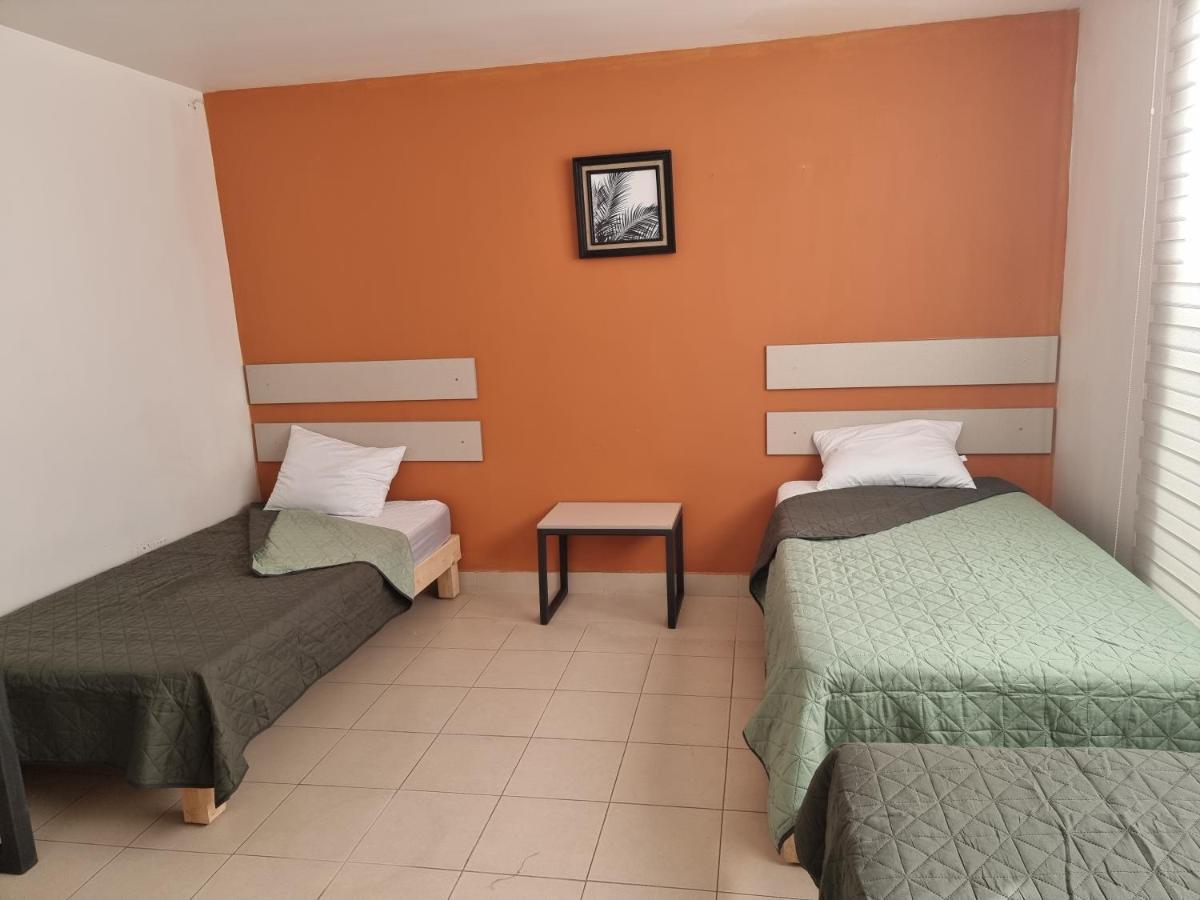 ホテル Residencia Ximatario ケレタロ エクステリア 写真